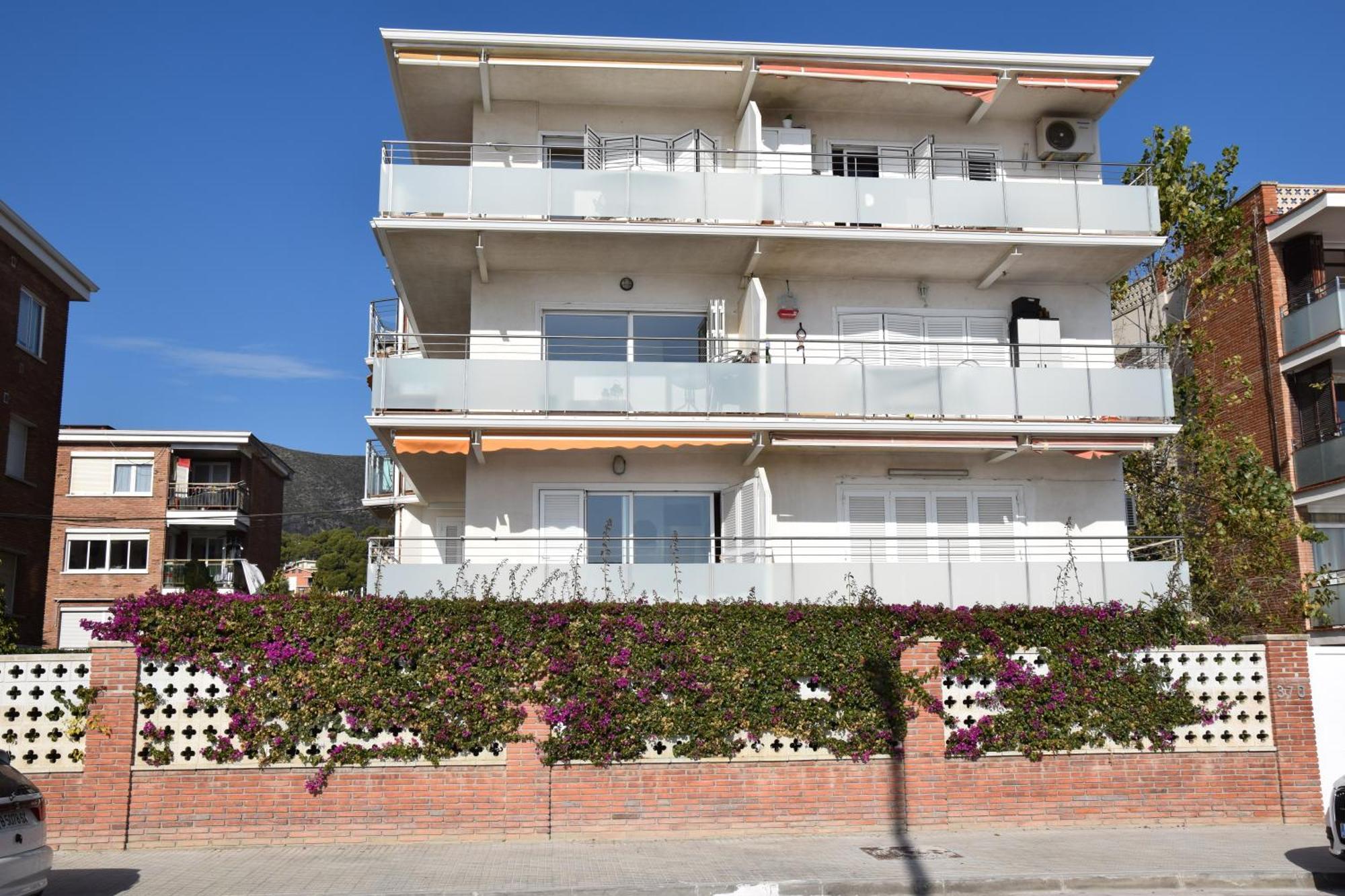 Apartamento Playa Mar Castelldefels Εξωτερικό φωτογραφία