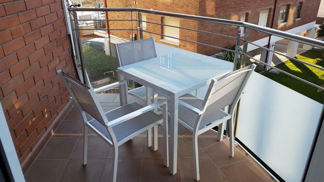Apartamento Playa Mar Castelldefels Εξωτερικό φωτογραφία